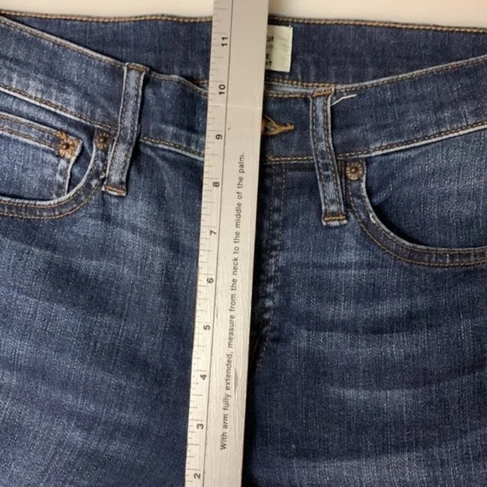 J. Crew Women's Blue Mid-Rise Cropped Frayed Straight Leg Jeans Size 26 Tall